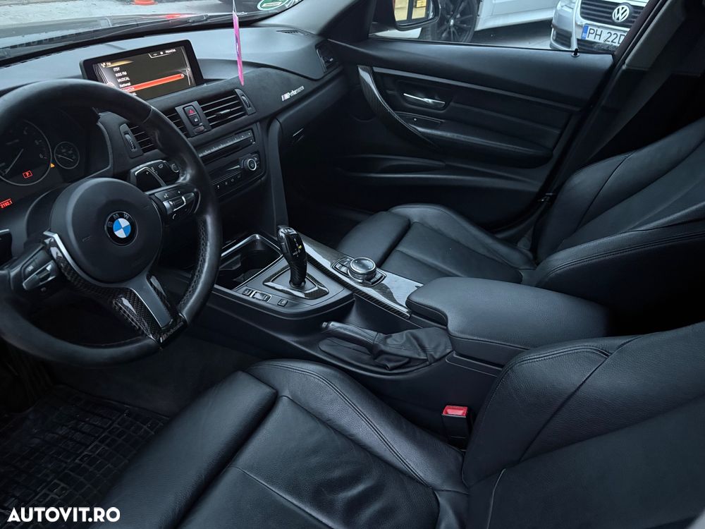 BMW Seria 3 320d Touring Aut. Efficient Dynamics Edition Blue Perf. Sport Line - 12