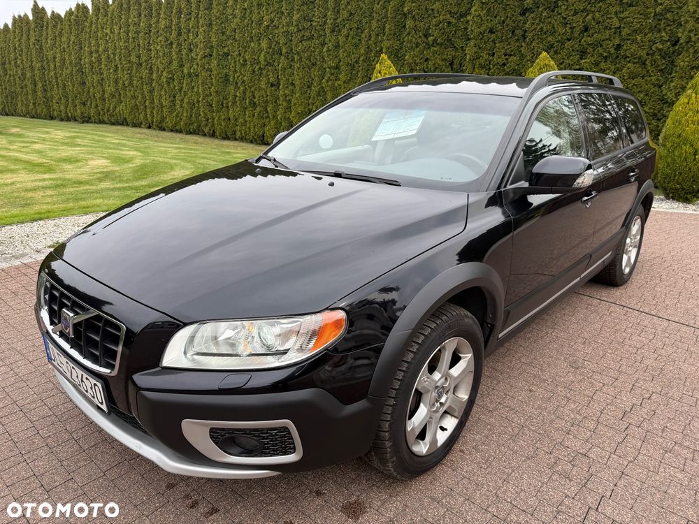 Volvo XC 70 - 1