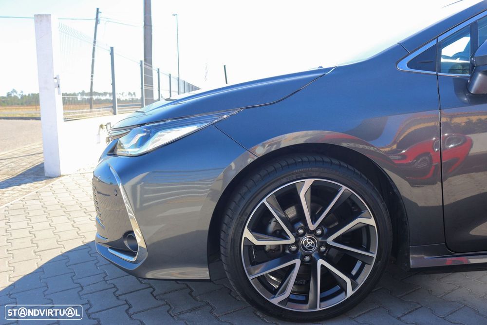Toyota Corolla SD 1.8 Hybrid Luxury - 13