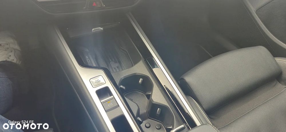 Volkswagen Passat - 32