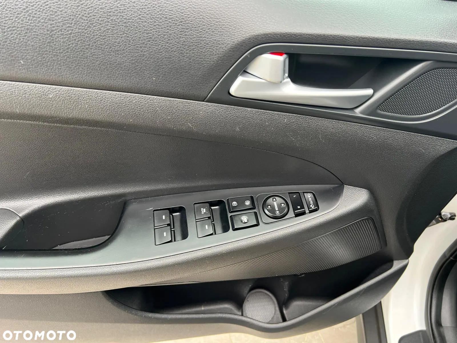 Hyundai Tucson 1.6 GDi 2WD Trend - 13