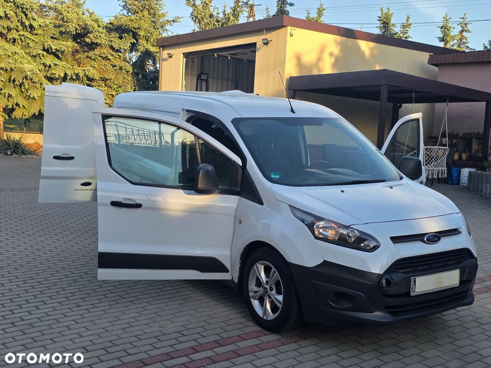 Ford Transit Connect - 19