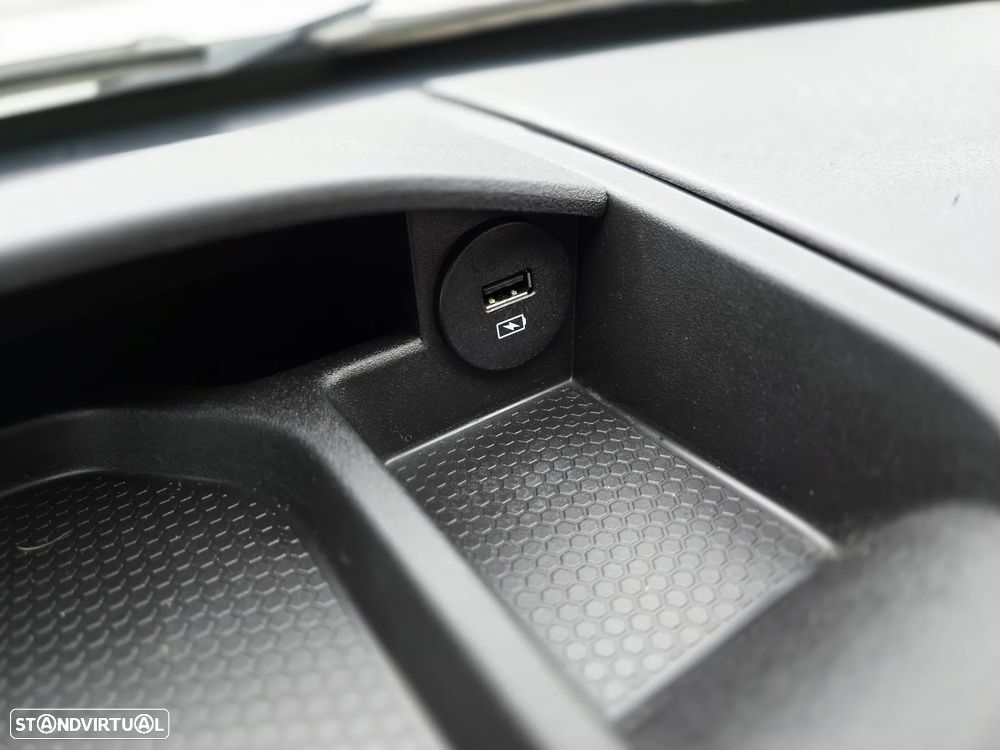 Iveco Daily 35C16 Caixa aberta - 25