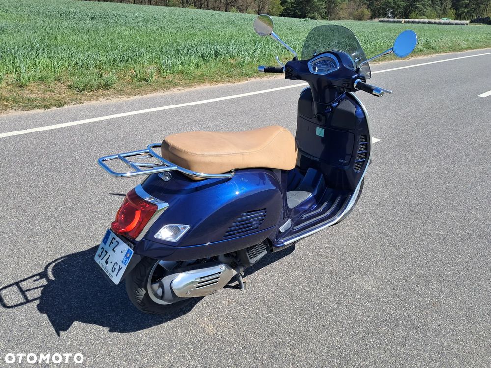 Piaggio Vespa - 4