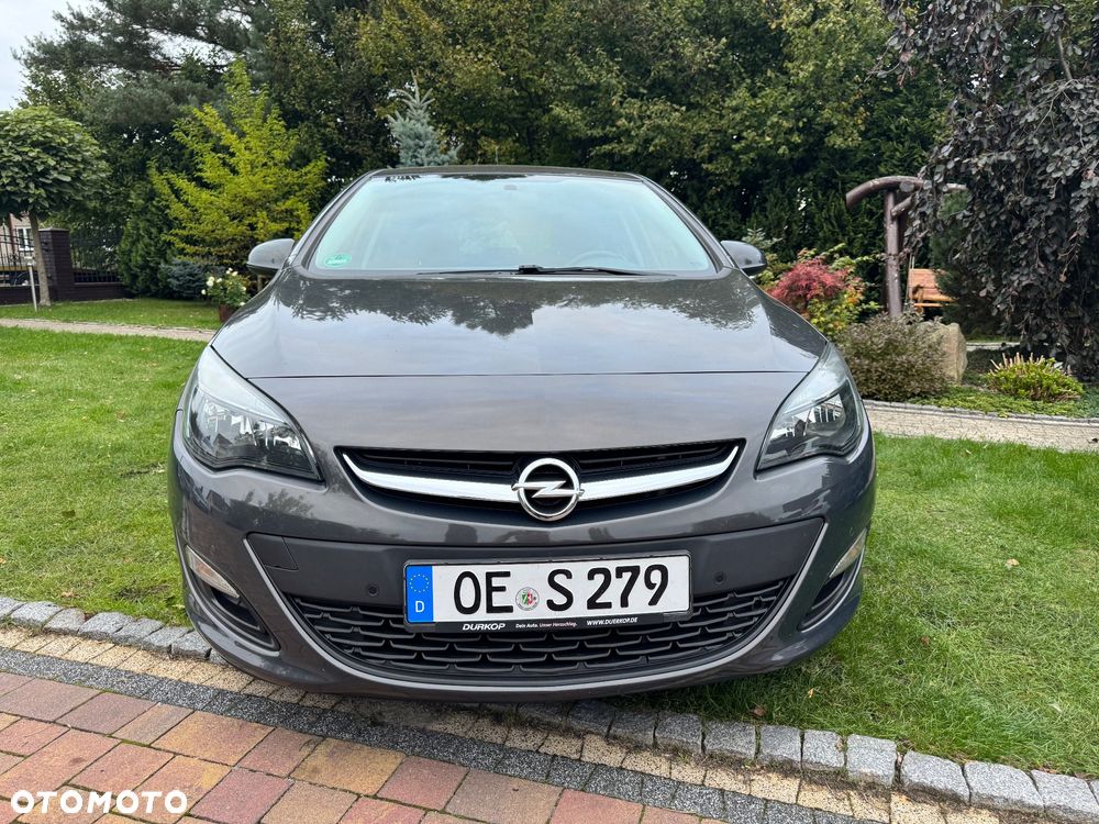 Opel Astra 1.4 Turbo Design Edition - 22