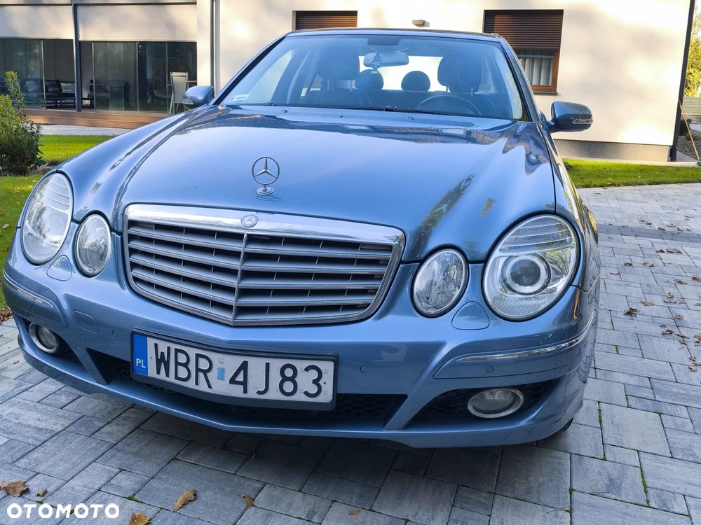 Mercedes-Benz Klasa E - 28