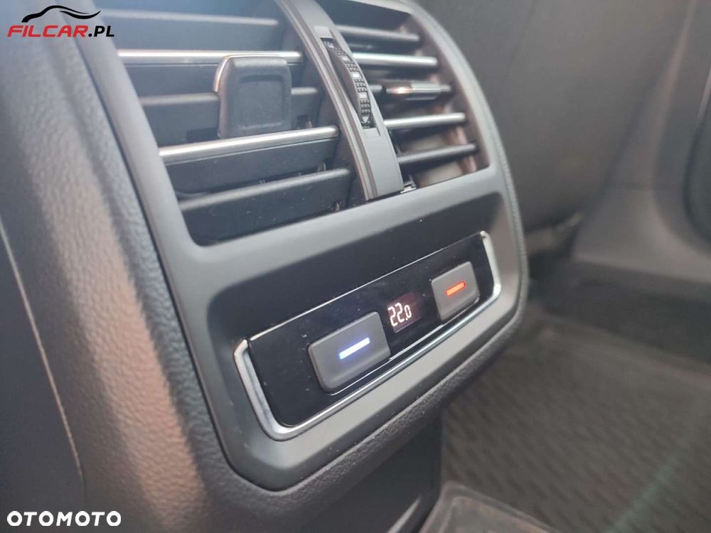 Volkswagen Passat - 18