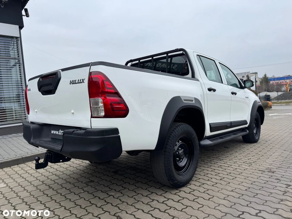 Toyota Hilux 2.4 D-4D Extra Cab DLX 4x4 - 6
