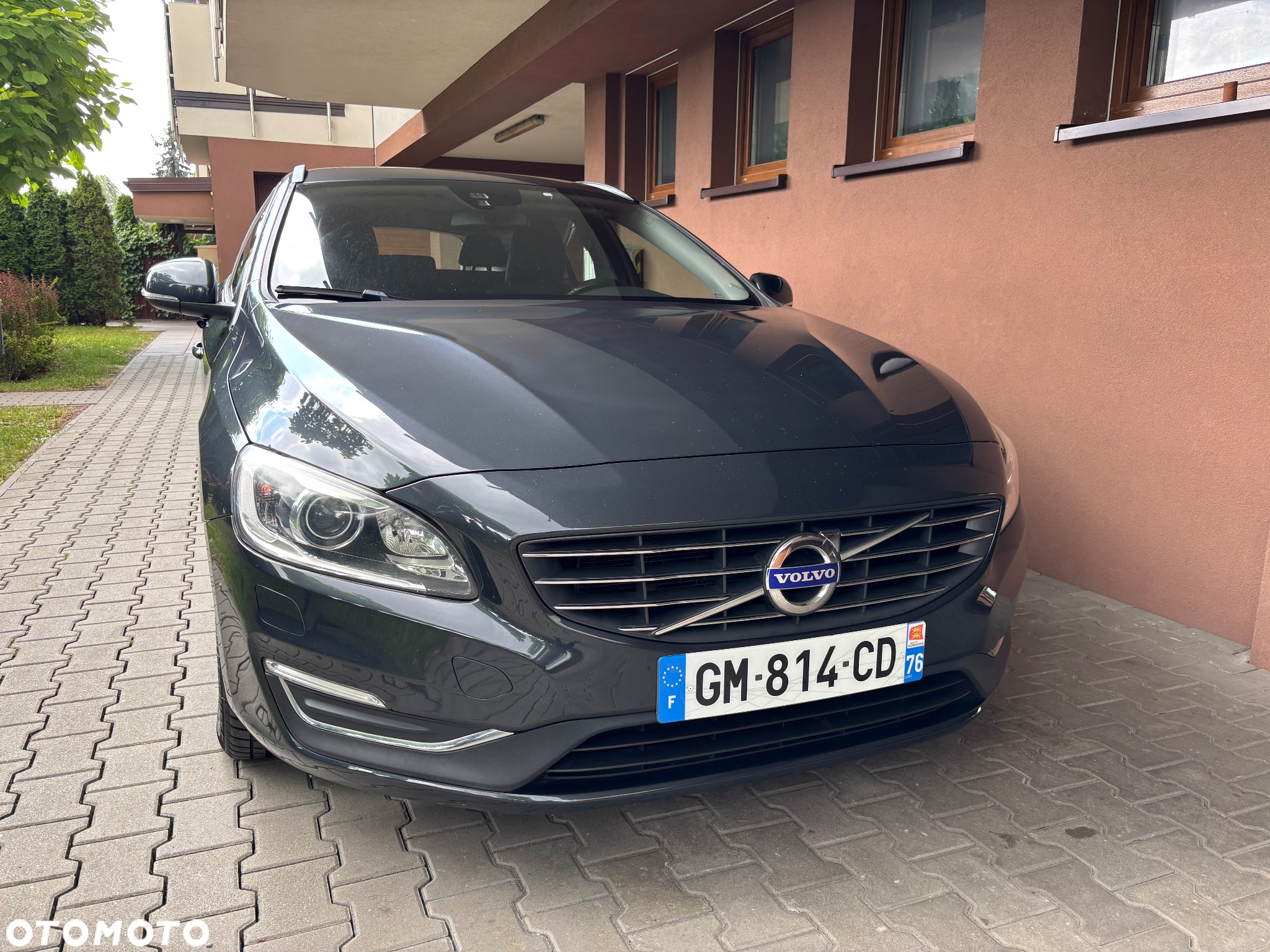 Volvo V60 T5 Drive-E Dynamic Edition (Momentum) - 13