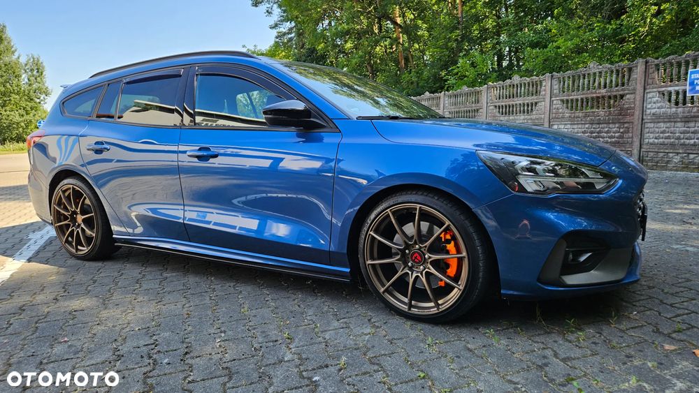 Ford Focus 2.0 EcoBlue S&S ST - 18