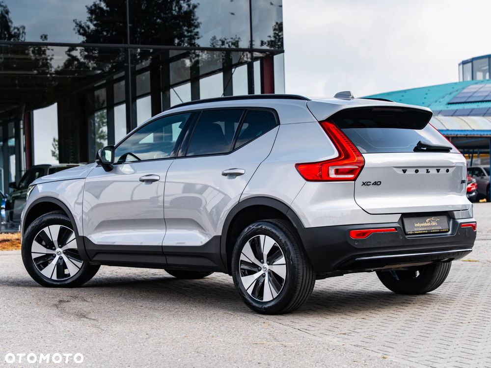 Volvo XC 40 B4 B AWD DKG Plus Dark - 11