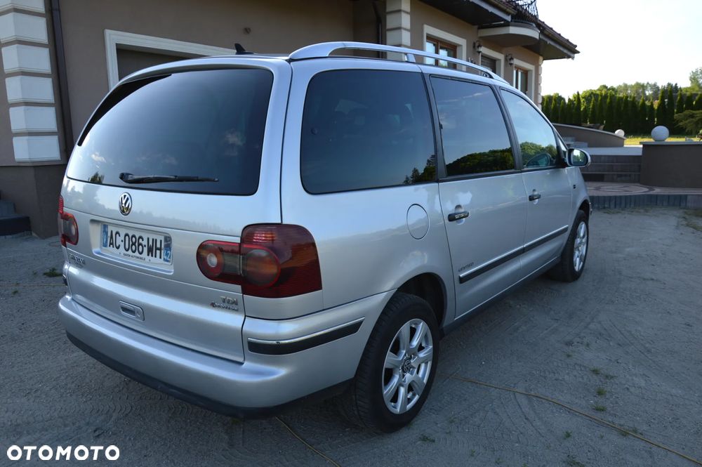 Volkswagen Sharan 1.9 TDI 4Motion United - 14
