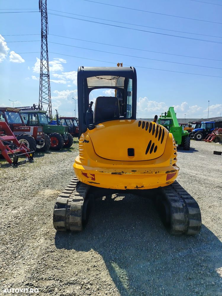 JCB 8065 - 2