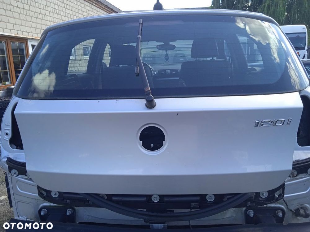 Klapa Bagażnika BMW E87 Titansilber metalic - 1