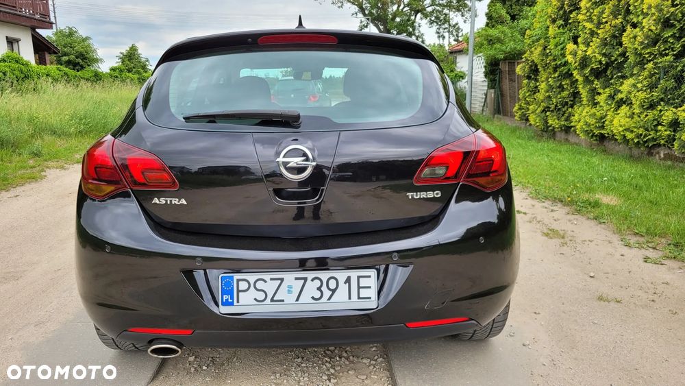 Opel Astra 1.4 Turbo - 9