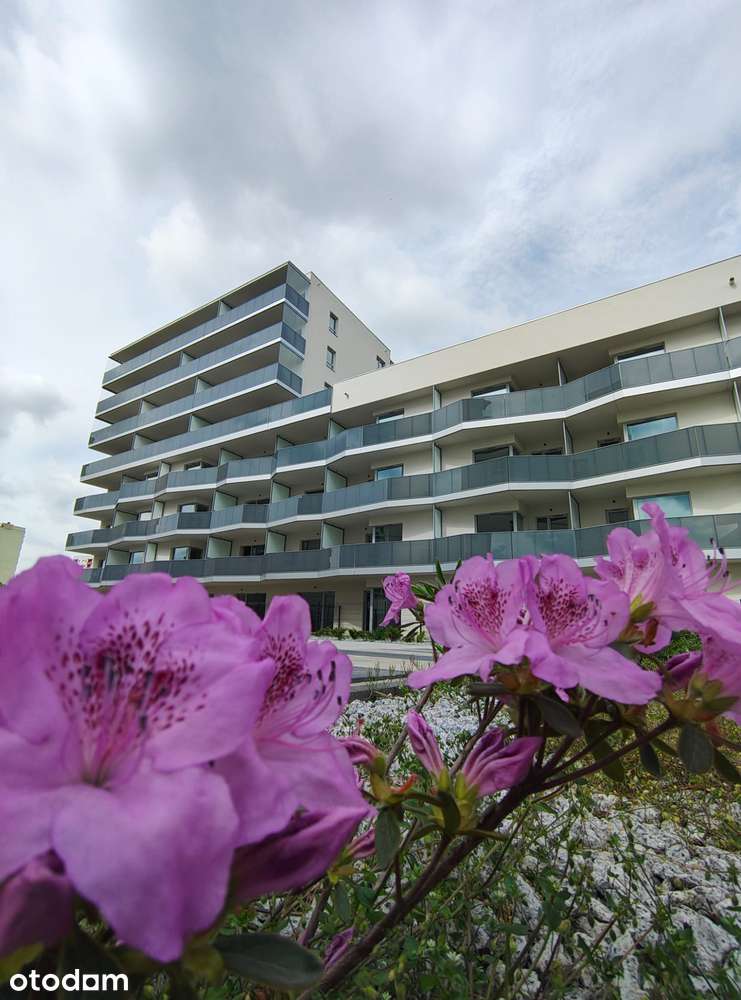Bardzo przestronne 2 pokoje z ogródkiem w cenie komórka 4,3 m2