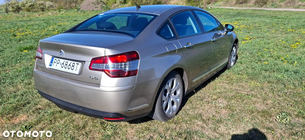Citroën C5 2.0 HDi Attraction - 8