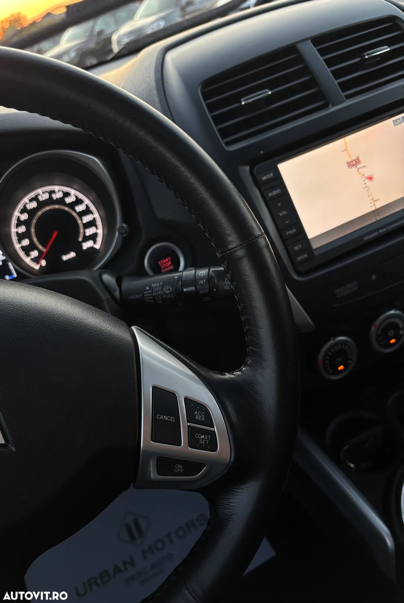 Mitsubishi ASX 1.8 DI-D 4WD Instyle - 11