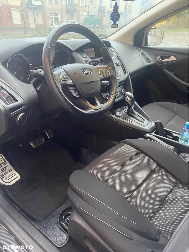 Ford Focus - 8