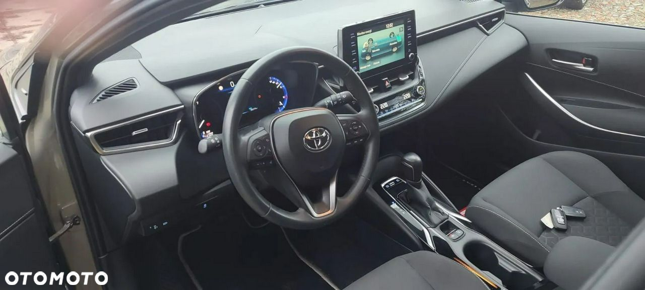 Toyota Corolla 1.8 Hybrid Comfort - 9