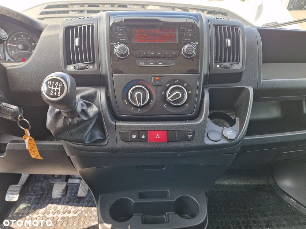 Peugeot BOXER - 13