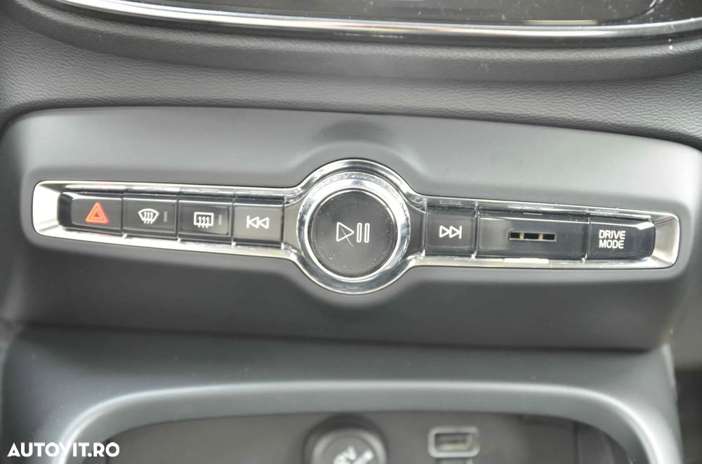 Volvo XC 40 D3 Geartronic Momentum - 18