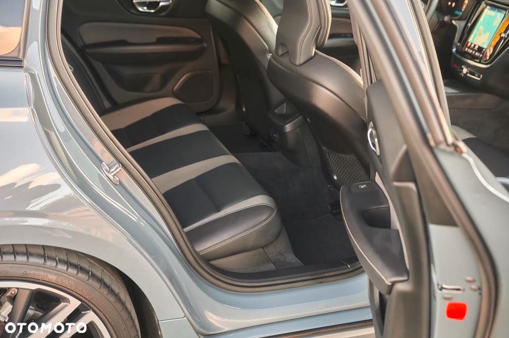 Volvo V60 B4 B Geartronic RDesign - 19
