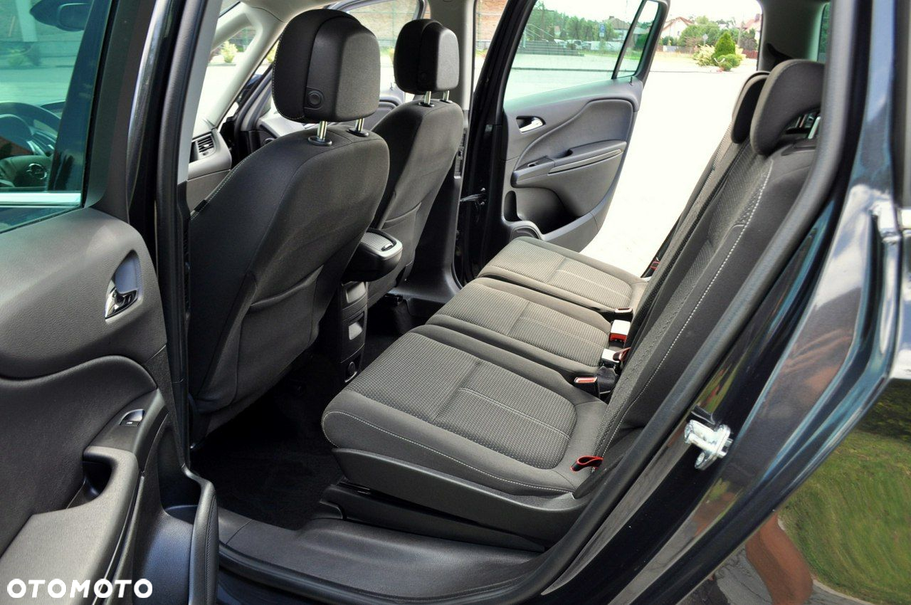 Opel Zafira - 20