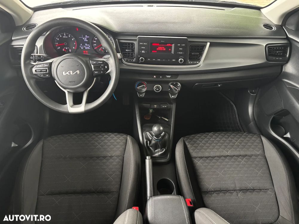 Kia Rio 1.2 MPI 5MT Urban - 5