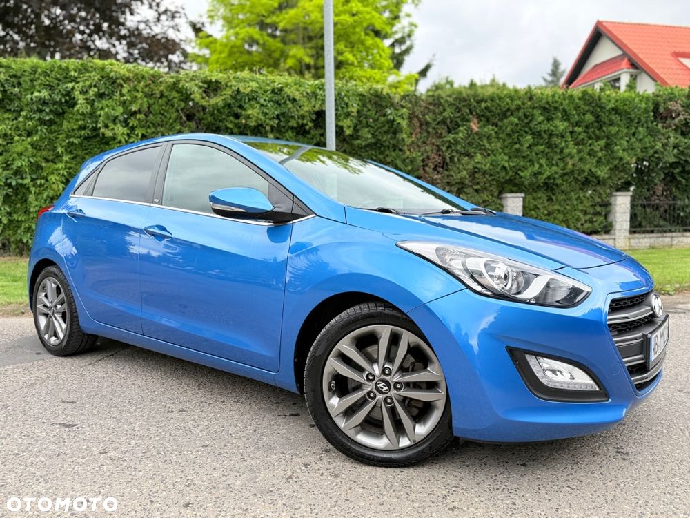 Hyundai i30 1.6 GDI Premium - 10
