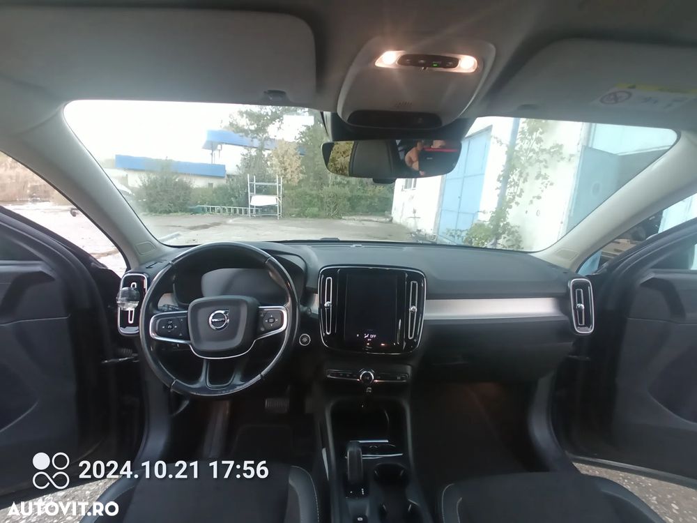 VOLVO XC40 2019 — imagine 7