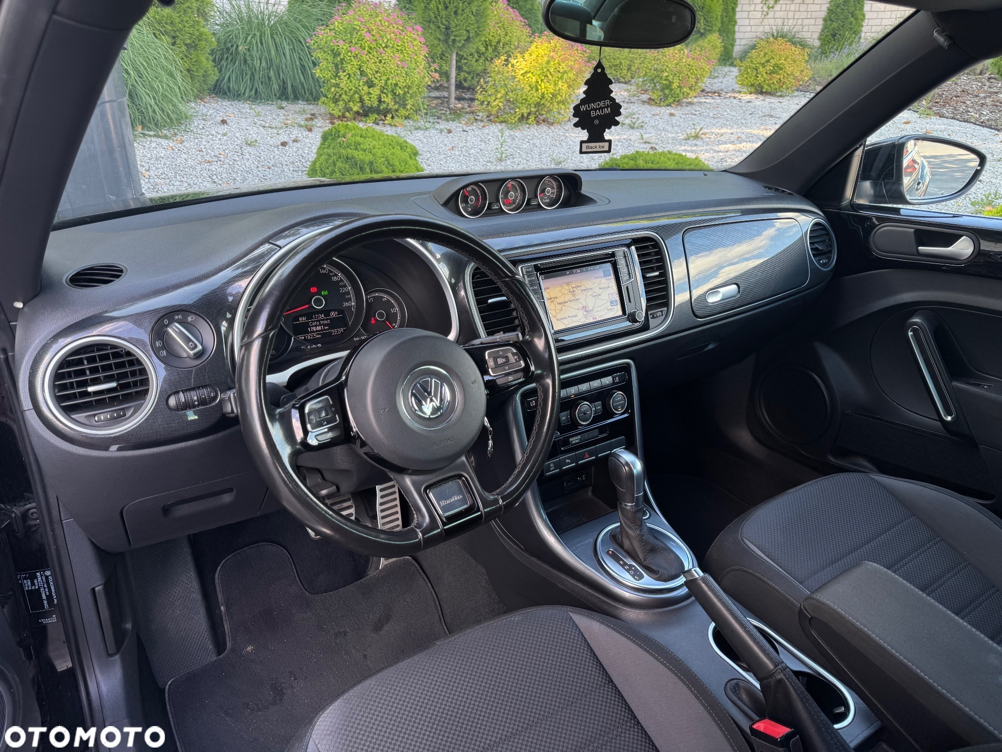 Volkswagen Beetle 1.4 TSI BMT R-Line DSG - 12