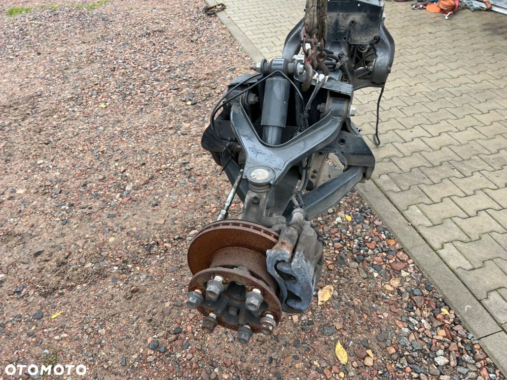 Zawieszenie Sanki Iveco Daily 14-18  18-24 rok - 8