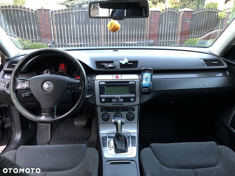Volkswagen Passat 2.0 TDI Comfortline DSG - 7
