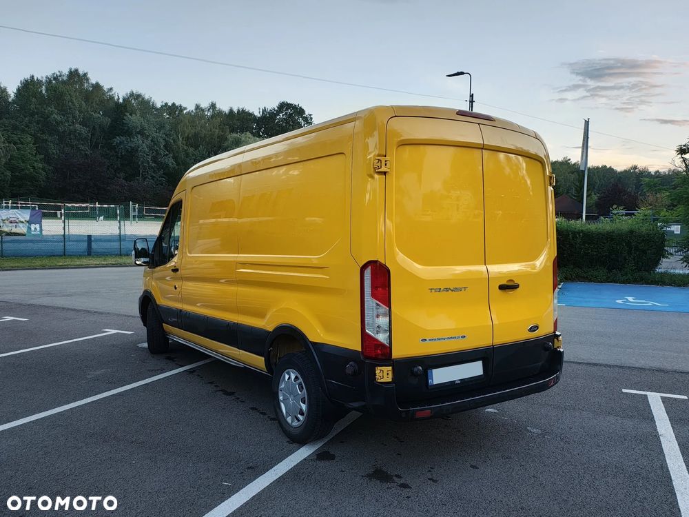Ford Transit - 9