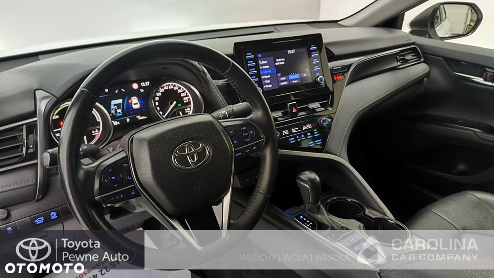Toyota Camry 2.5 Hybrid Comfort CVT - 11