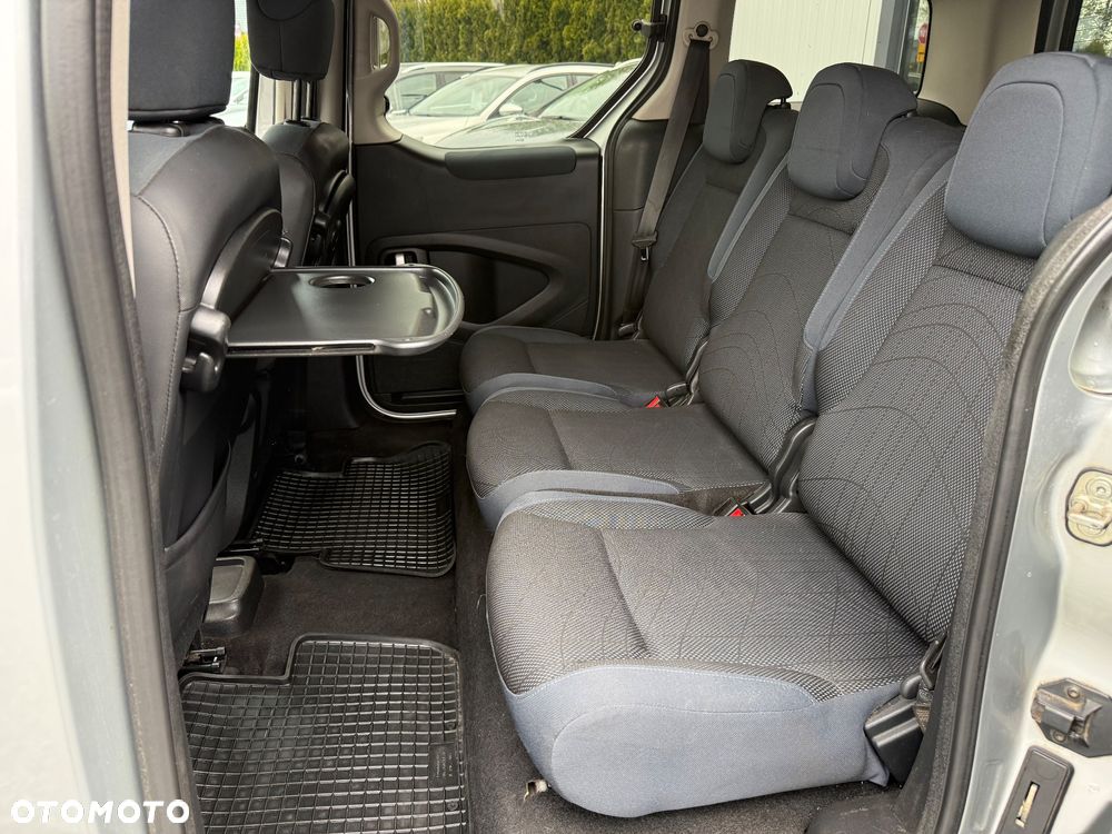 Peugeot Partner 110 Family - 4