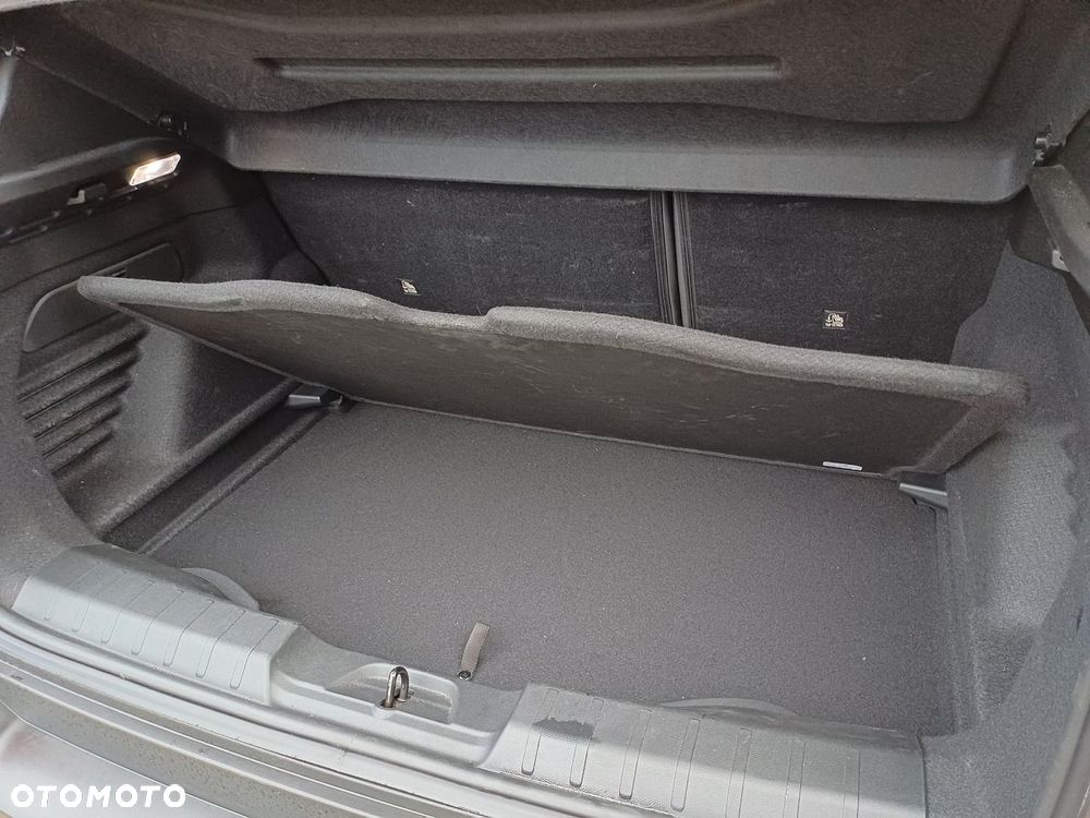 Jeep Avenger 54kWh Altitude - 32