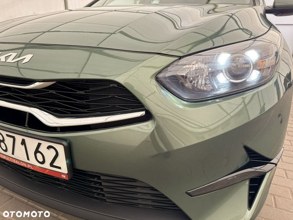 Kia Ceed - 29