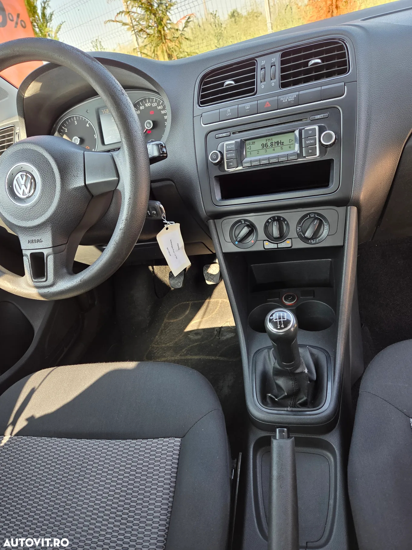 Volkswagen Polo 1.6 TDI Blue Motion Style - 9