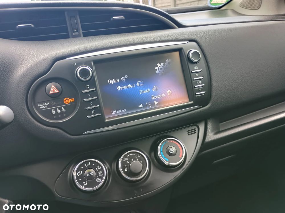 Toyota Yaris 1.5 Life - 16