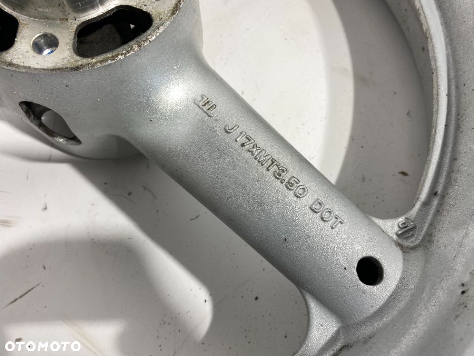Felga przód 120/60/17  Suzuki SV 98-03r. - 6