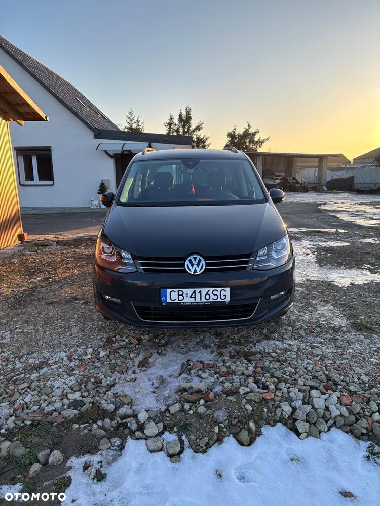 Volkswagen Sharan 2.0 TDI BMT Comfortline DSG - 2