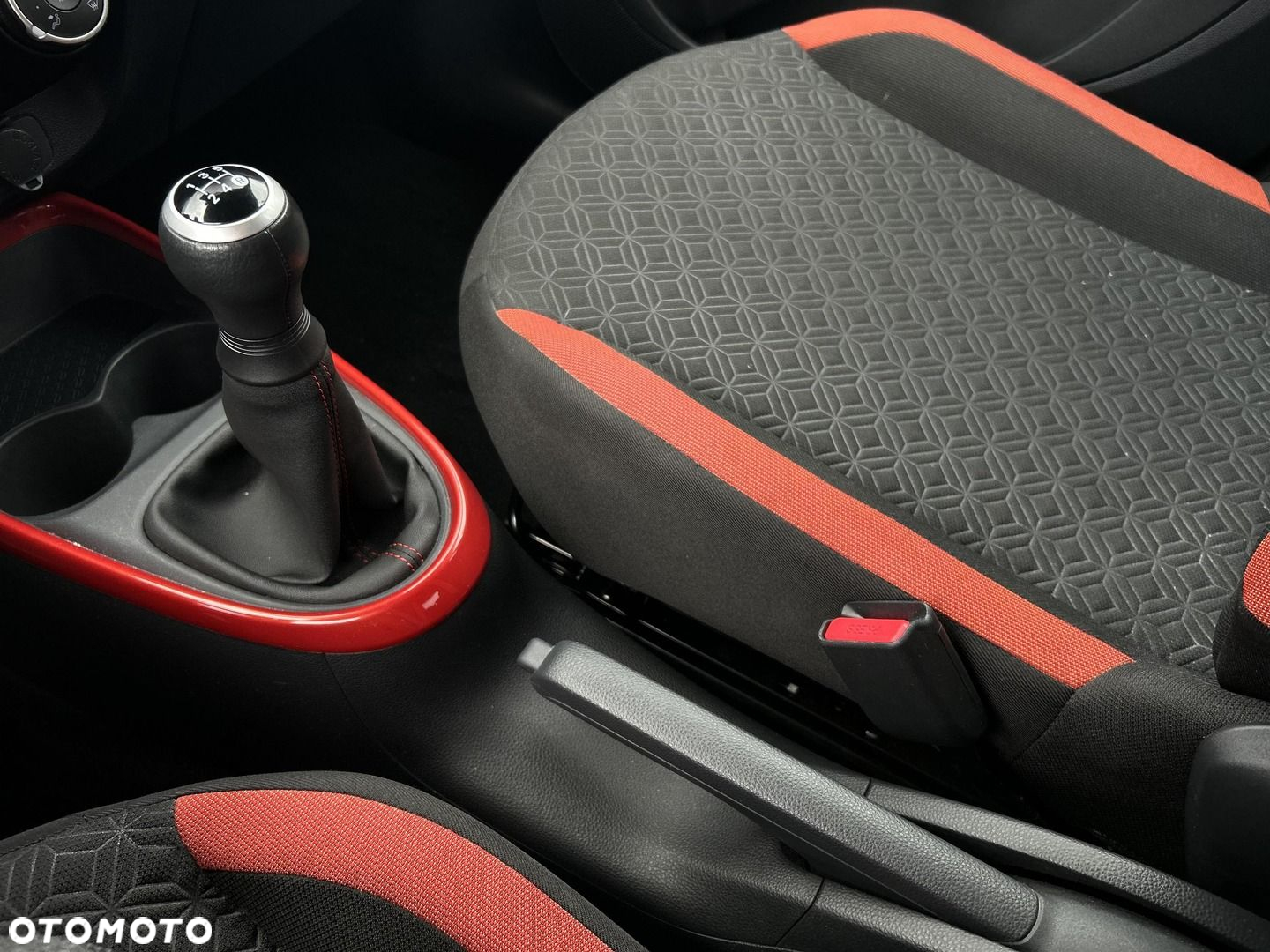 Toyota Aygo X - 20