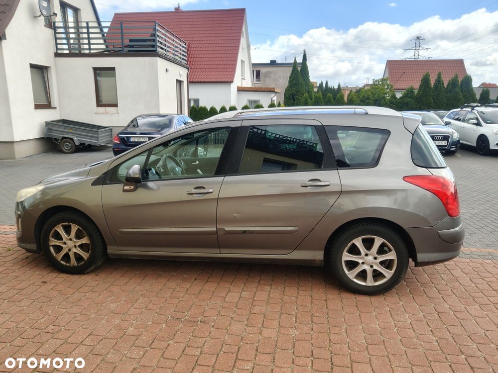 Peugeot 308 - 4