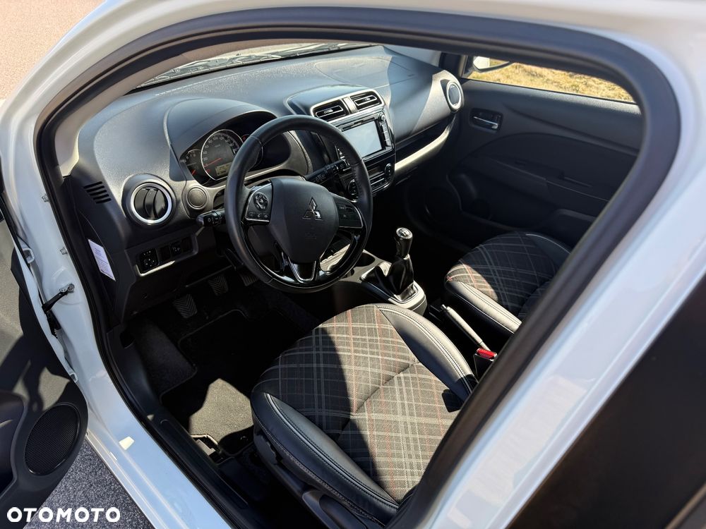 Mitsubishi Space Star 1.2 Intro Edition+ - 15