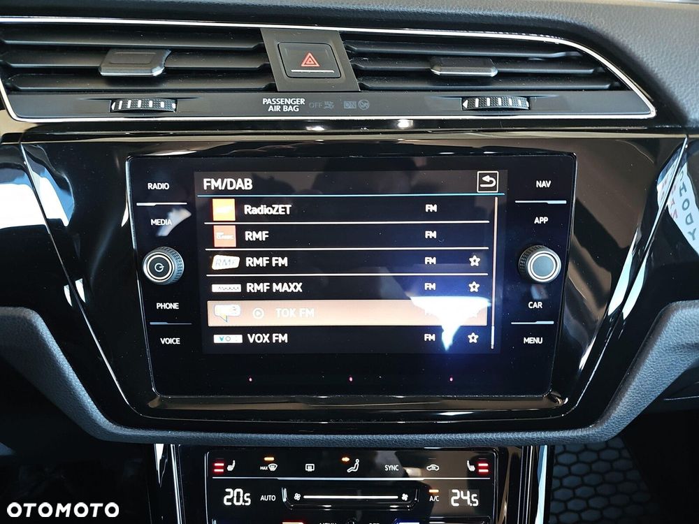 Volkswagen Touran - 16