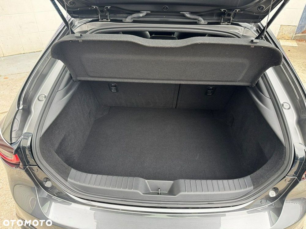 Mazda 3 - 28