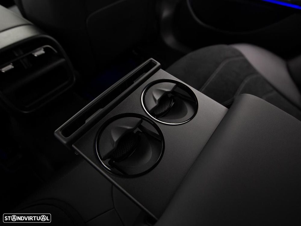 Mercedes-Benz E 300 de AMG Line - 29