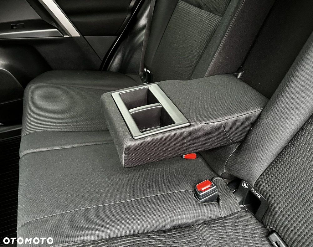 Toyota RAV4 2.0 Active 4x4 - 28